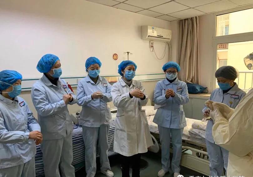 防控第一线重庆北碚巾帼在行动,抗击疫情守初心巾帼先锋冲在前