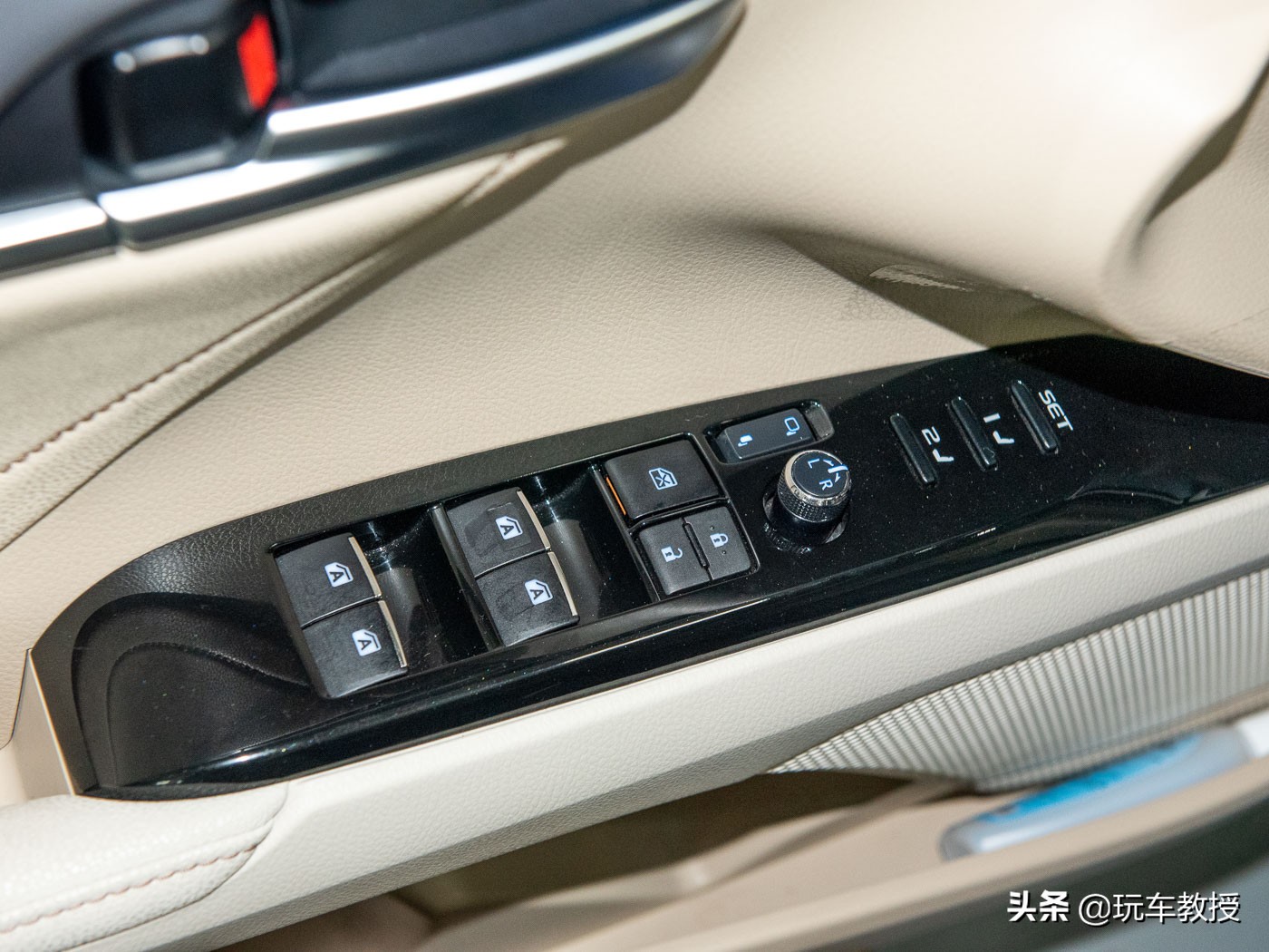 10万内全系标配led大灯的车,全系都标配led大灯