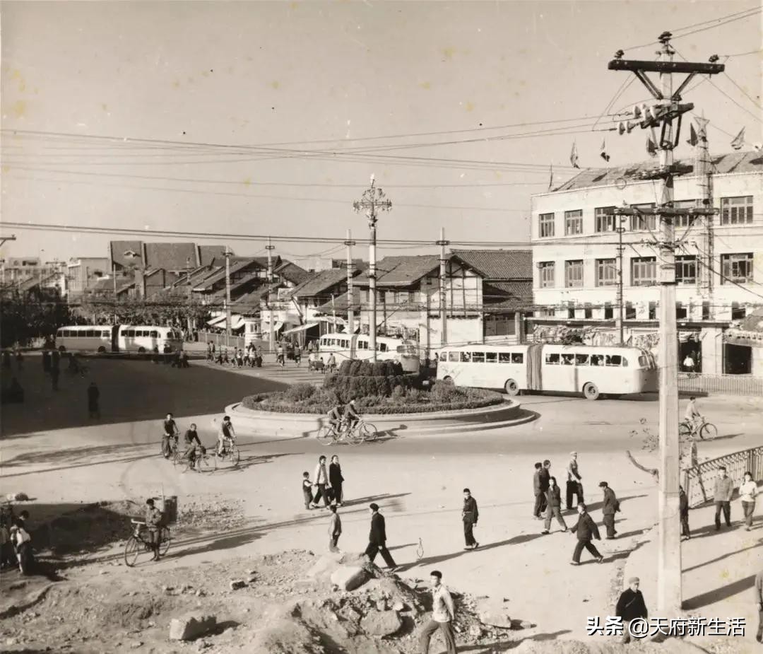 成都重启“青年路模式”吗?万元户时代已经不再了