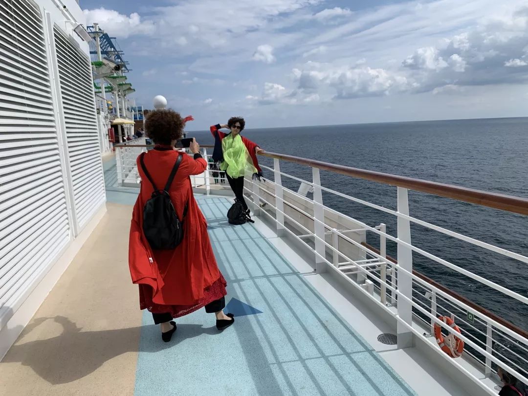 只花1999元坐世界最顶级邮轮,享受世界最豪华邮轮