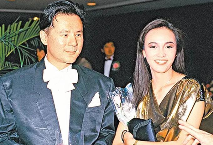 郑裕玲恋情曝光,郑裕玲错结良缘