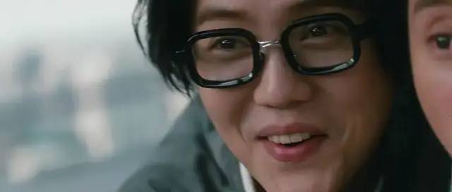 鹿晗赵彬彬评价,赵彬彬和鹿晗是什么关系