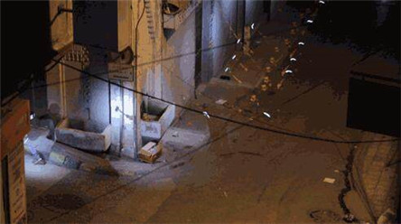 盘点我国的阴兵借道事件看到这样的情况赶紧躲远点