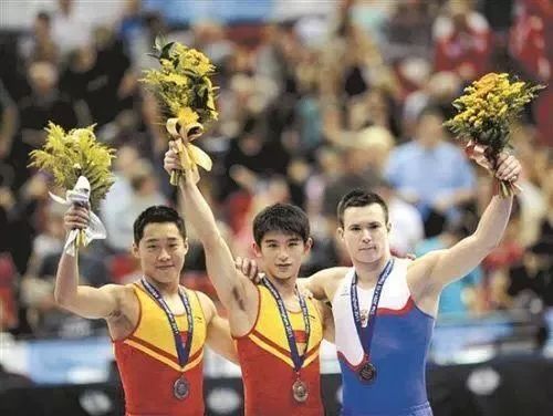 提醒后得到的惊喜一文不值,提醒对方珍惜机会的句子