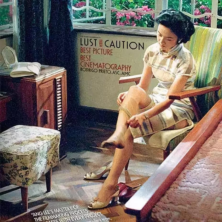 女人爱穿袜子是什么心理,女人爱穿的袜子