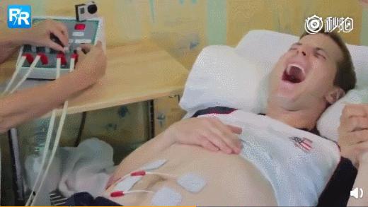 顺产妈妈全过程到底“疼”在哪？一组图带你明白：什么叫为母则刚