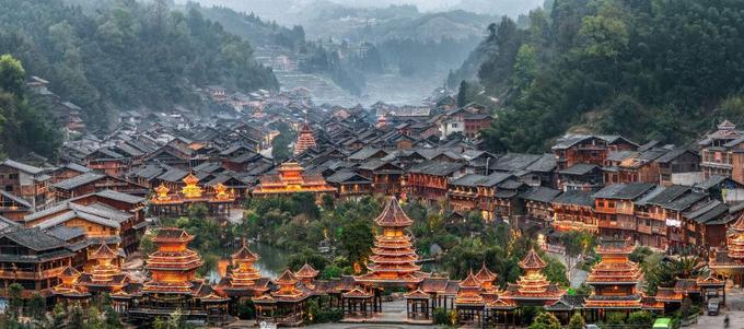 贵州毕节旅游景点攻略,贵州铜仁景点旅游攻略