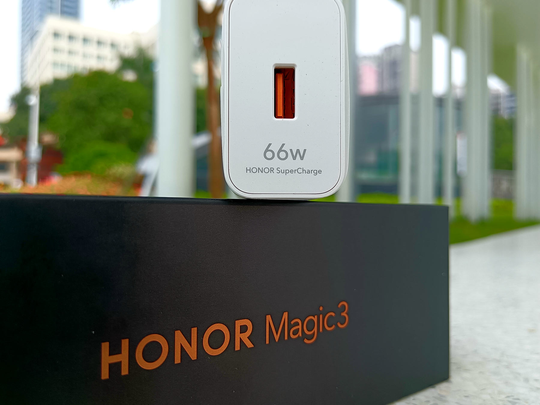 荣耀magic3评测科技美学,荣耀magic3算是顶级旗舰么