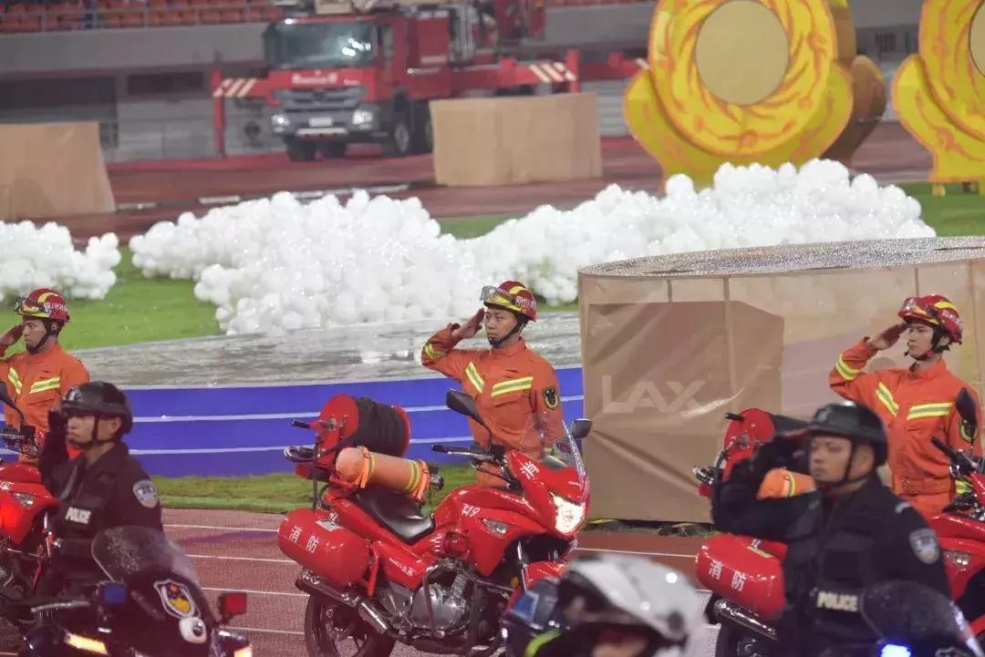 力卡无线话筒用了20年,力卡演出