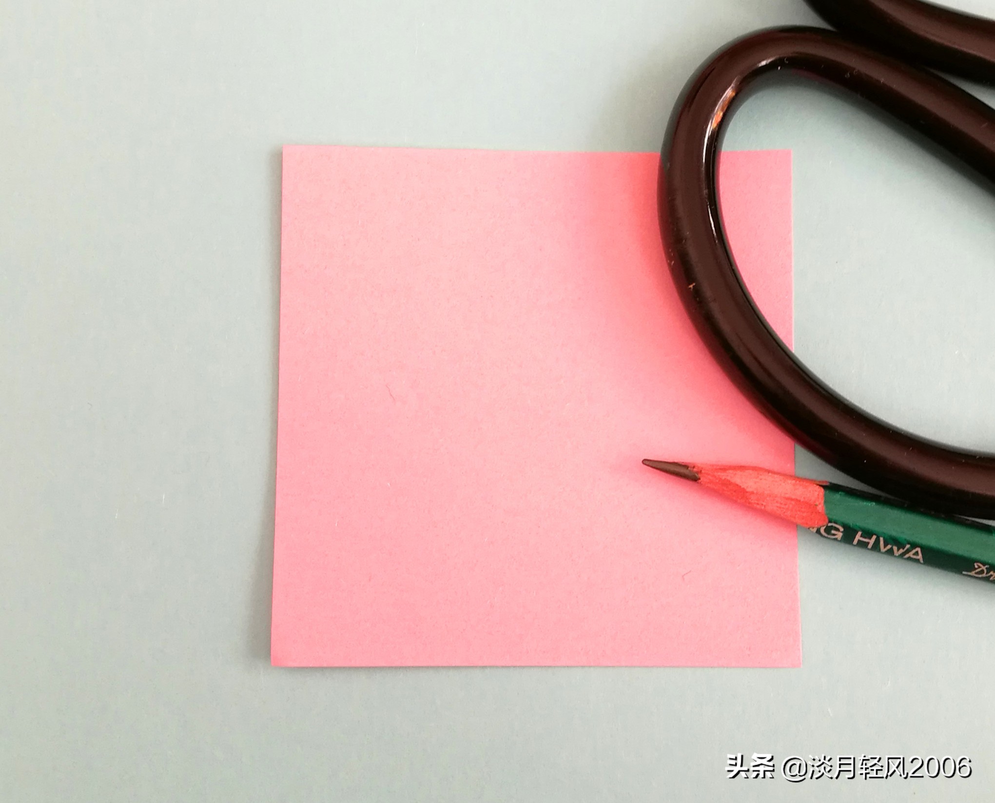 剪纸花朵放照片的教程简单又漂亮,幼儿园剪纸图片大全以及剪法