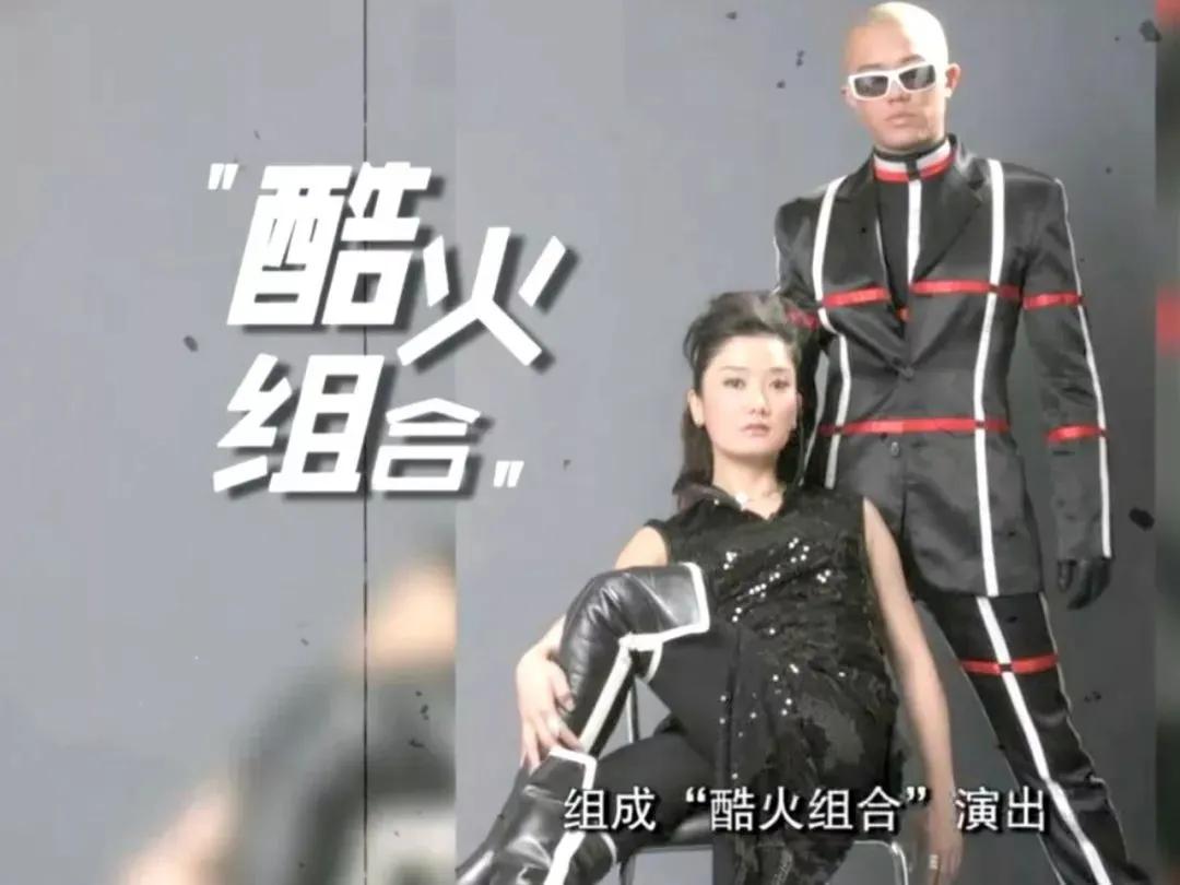 即使骂了10年凤凰传奇土,却也阻止不了他们征服世界