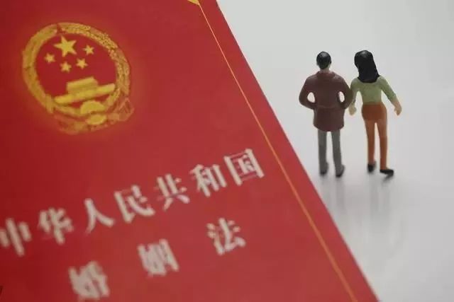 “男人是动产,房子是不动产!”90后单身女买房新观念:结婚≠买房!买房≠结婚!你赞同吗?