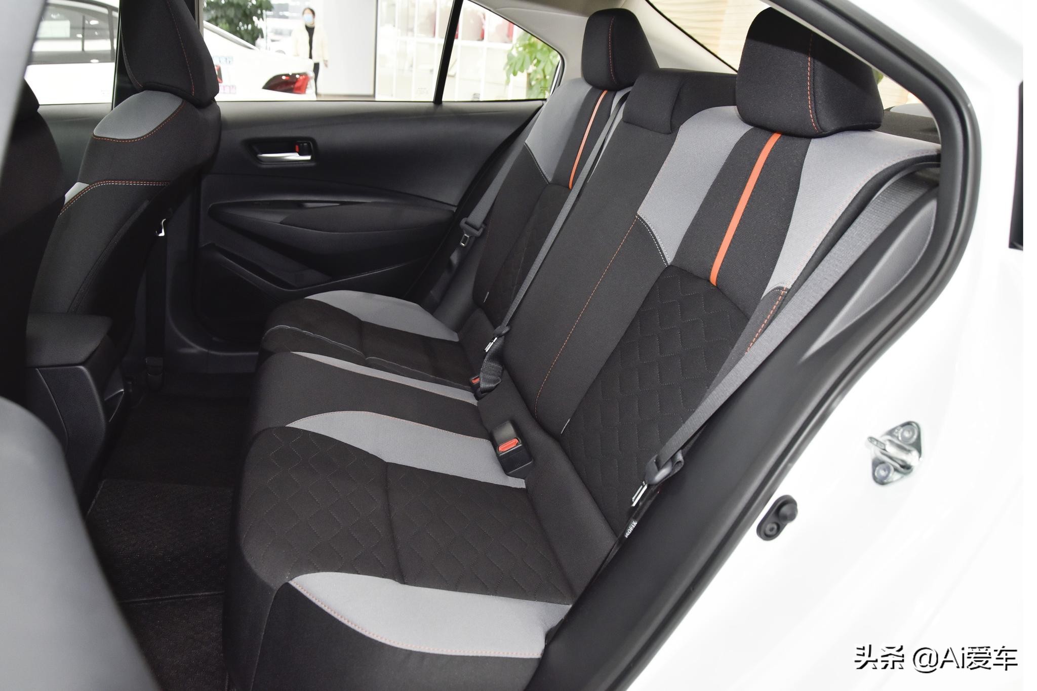 试驾丰田卡罗拉1.2t汽油版,丰田卡罗拉五座高配什么价位