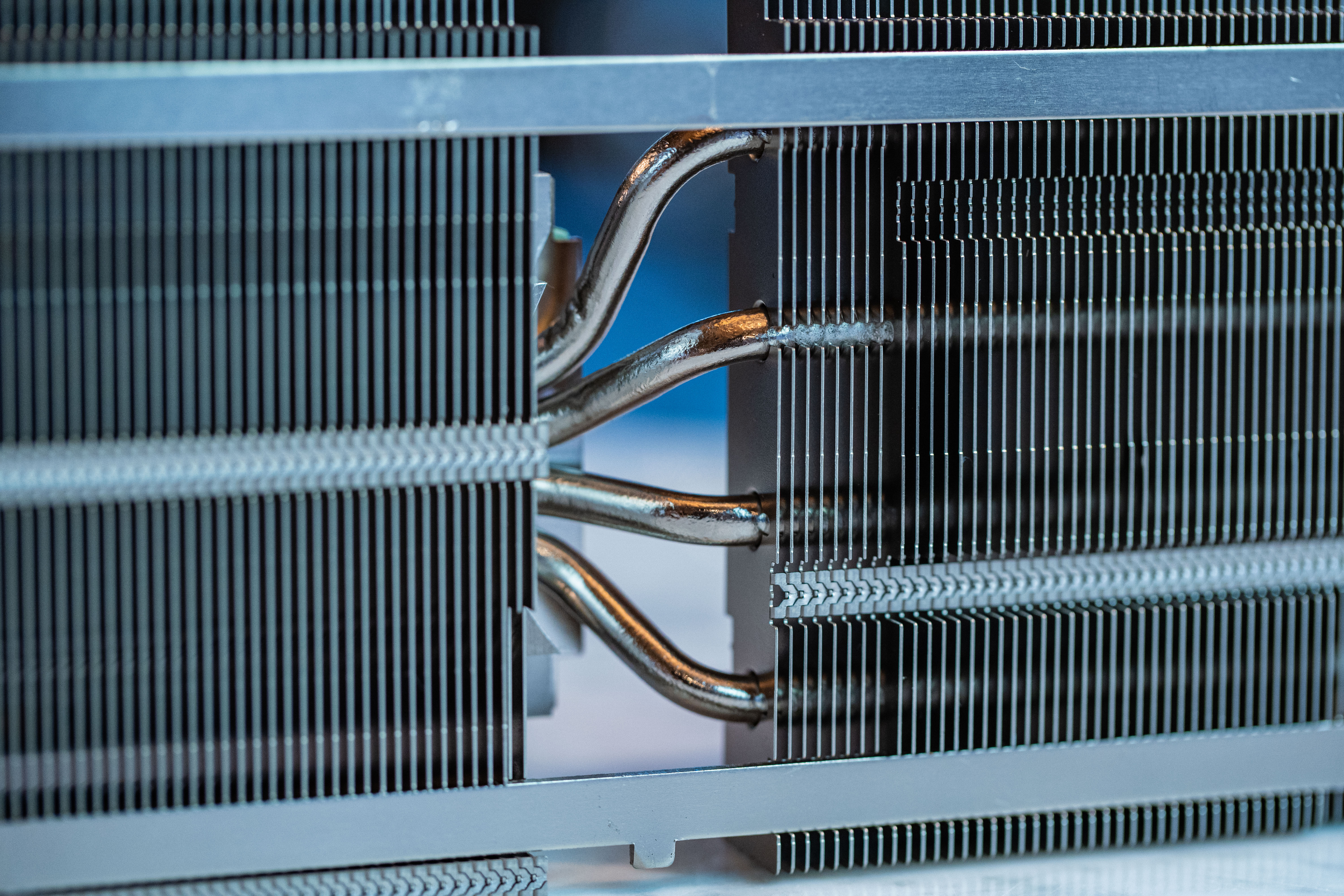 讯景rx5700战狼版相当于什么显卡,讯景rx580黑狼版相当于什么显卡