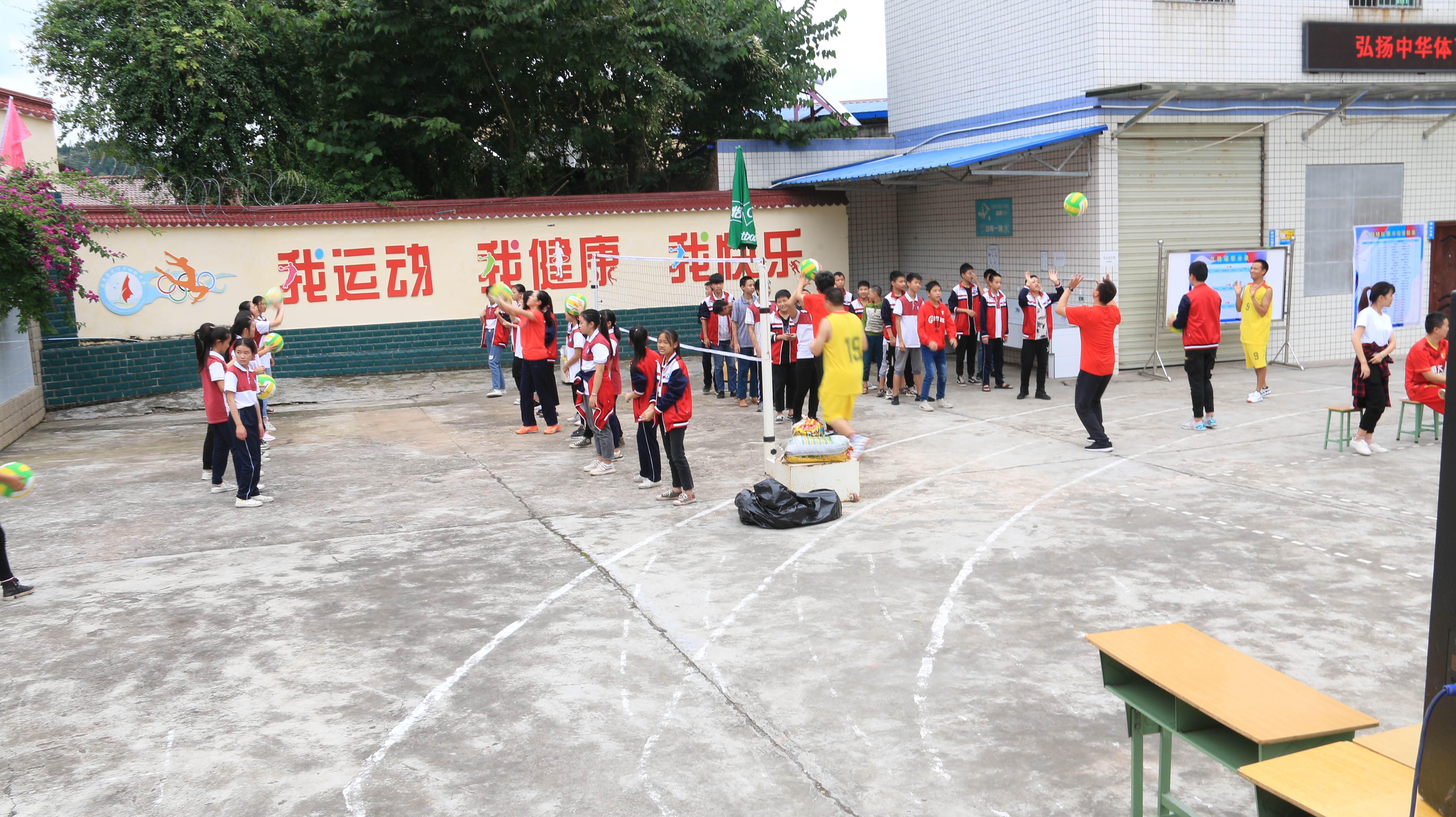 拼出来的冠军值得喝彩,乐至县石佛中学勇夺省级气排球分站赛首金