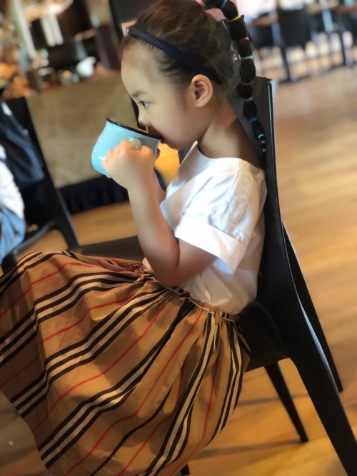 中国荷花舞蹈联盟少儿舞蹈展演网络人气冠军——蹇一诺