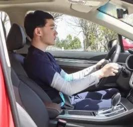 汽车座椅调整滑道行程方法,汽车座椅如何调整