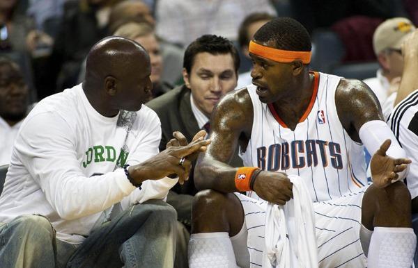 乔丹2006收购黄蜂,乔丹成为山猫队大老板会亏本吗