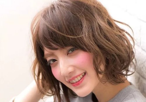 短发烫发小卷教程全过程,烫短发小卷洋气的全烫发型