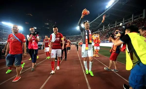 恒大失冠,广州恒大第九冠历史时刻