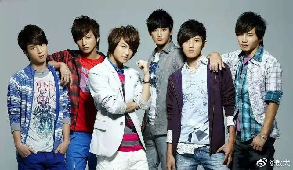 到底是谁在看明星直播带货,为何现在明星都来直播带货