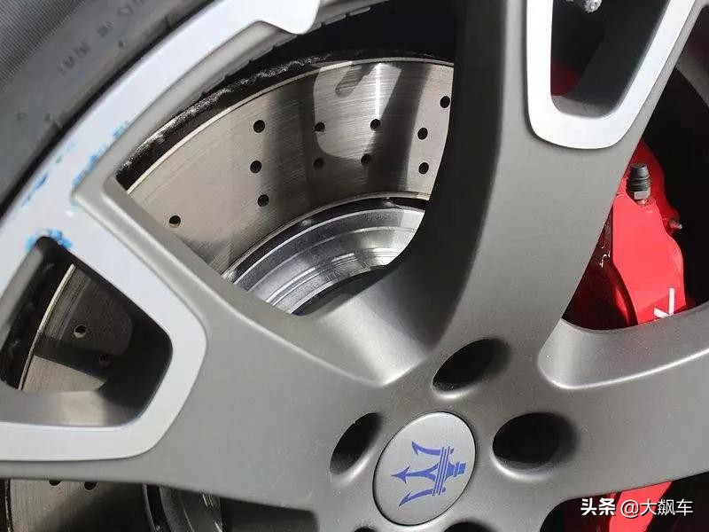 卡钳红色和荧光红色,可以把银色卡钳喷成红色吗