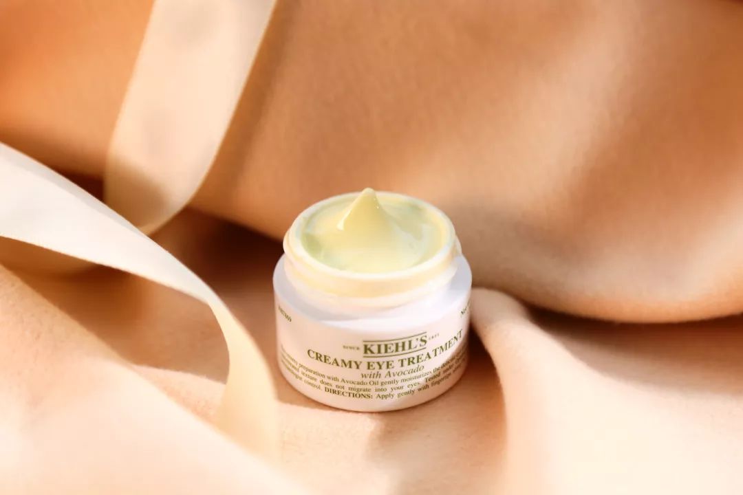 吴宣仪黑唇妆上热搜了是怎么回事,吴宣仪唇妆视频