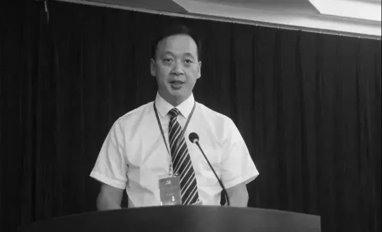 疫情下的愚人节：全球确诊超80万