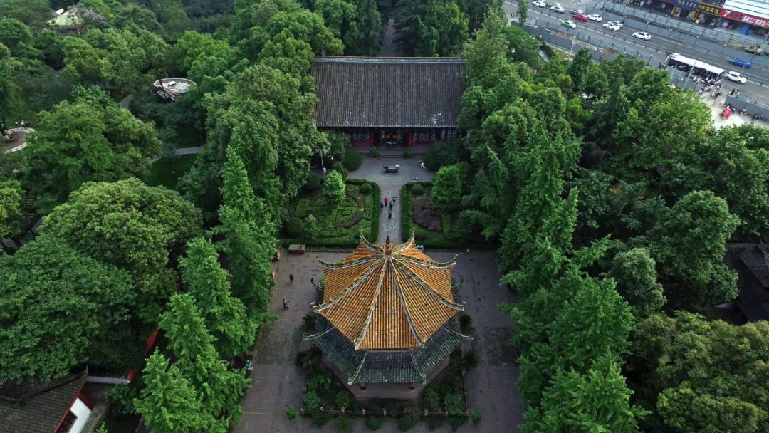 成都必去景点线路攻略推荐,成都旅游地铁附近旅游攻略