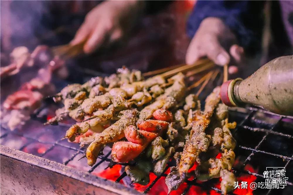 南宁东盟商务区烧烤摊,南宁2021烧烤店铺排行榜前十名