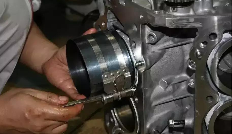 改装潜力大无边！感谢丰田VVT-I!锐志2.5L蜕变3.0！