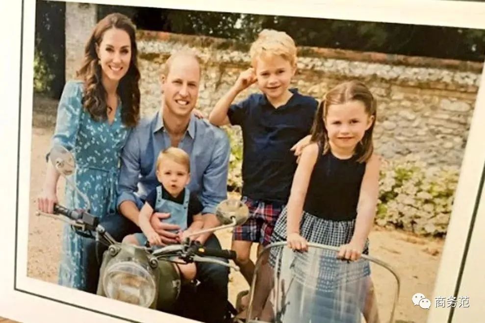 凯特威廉粉色大衣,凯特威廉同款衣服