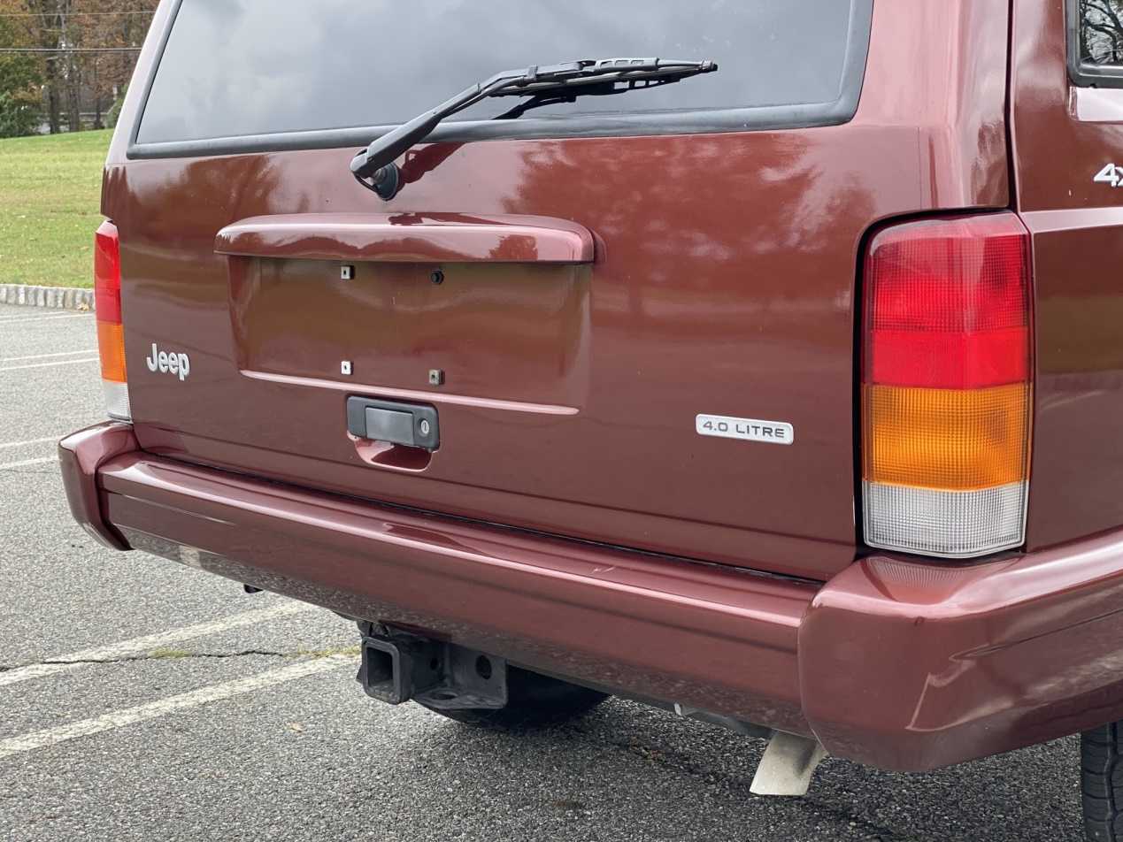 最后一批老款切诺基,19年jeep大切诺基保值率