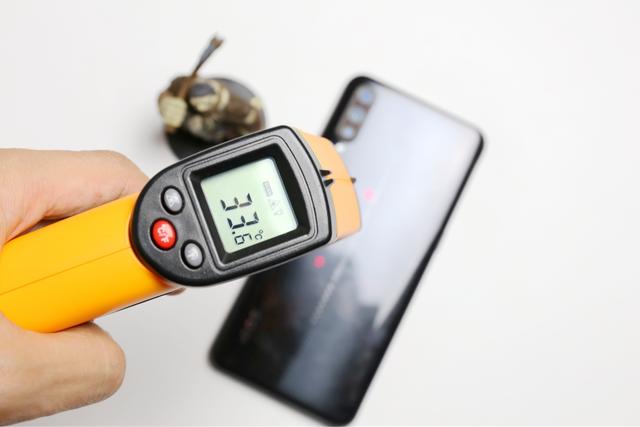 iqoo值得买吗质量如何,iqoo值得买的手机护眼续航久