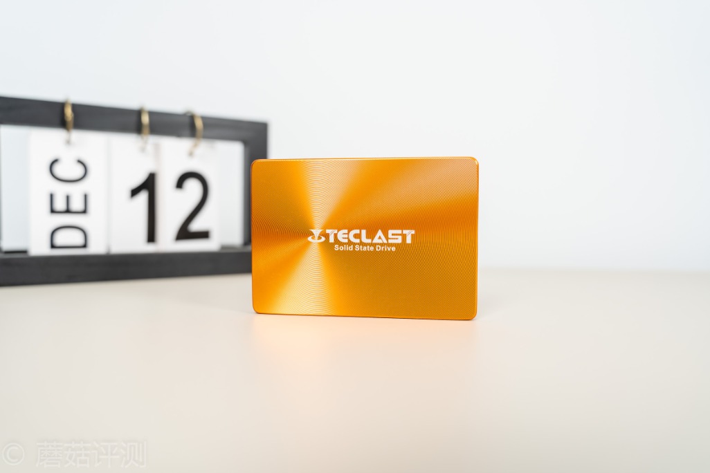 台电极光固态256g测评,台电极光固态硬盘颗粒