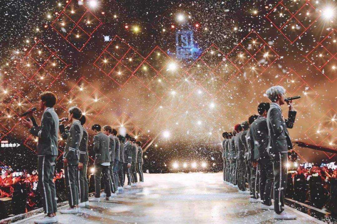 孩子盲目追星的处理方法,孩子不理性追星的原因