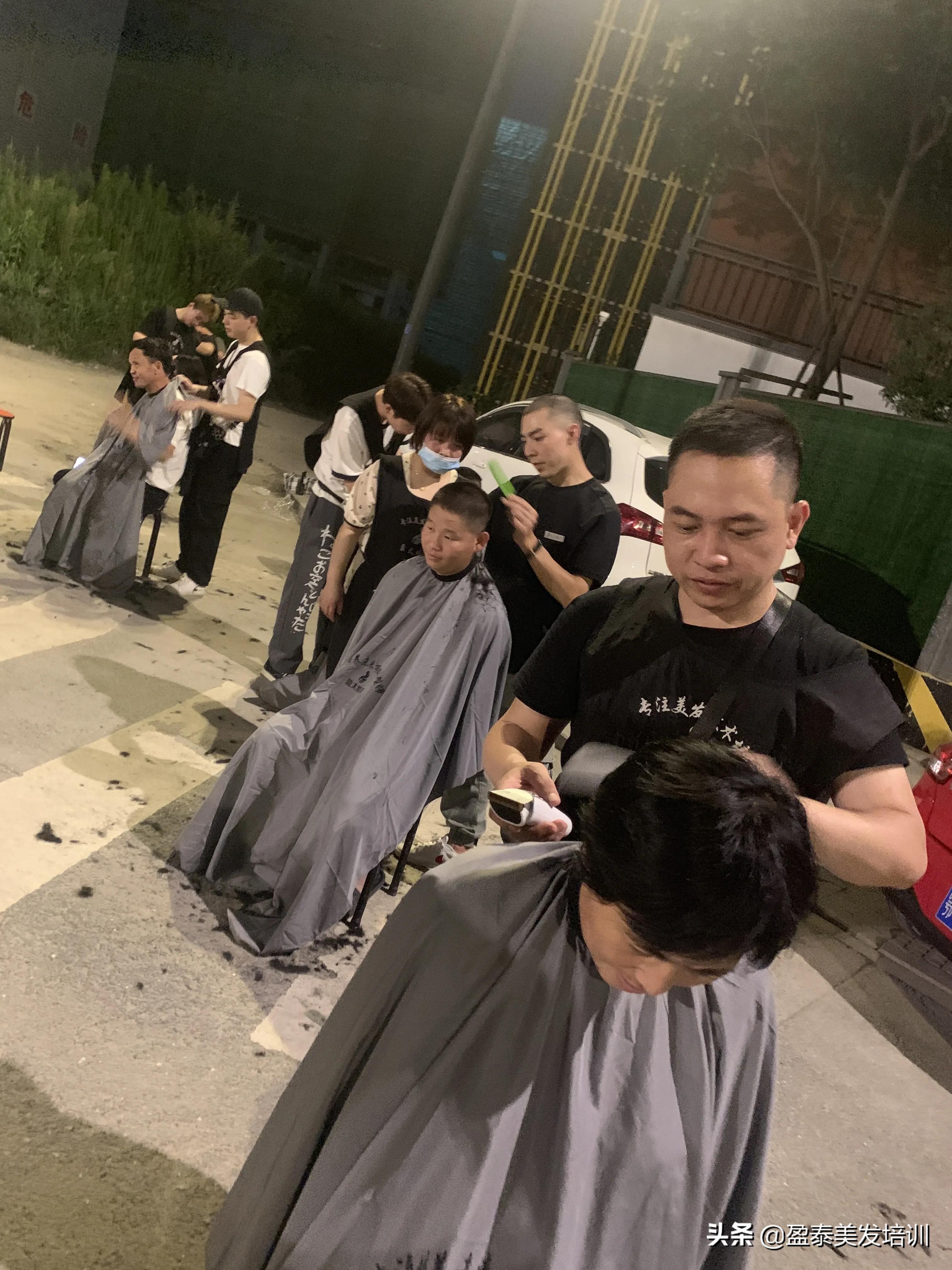 美发初学者怎么学染发,美发初学者如何学习