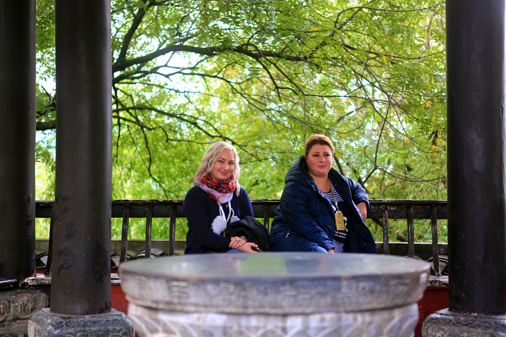 朝辞白帝彩云间中的白帝是指什么,朝辞白帝彩云间中提到的白帝