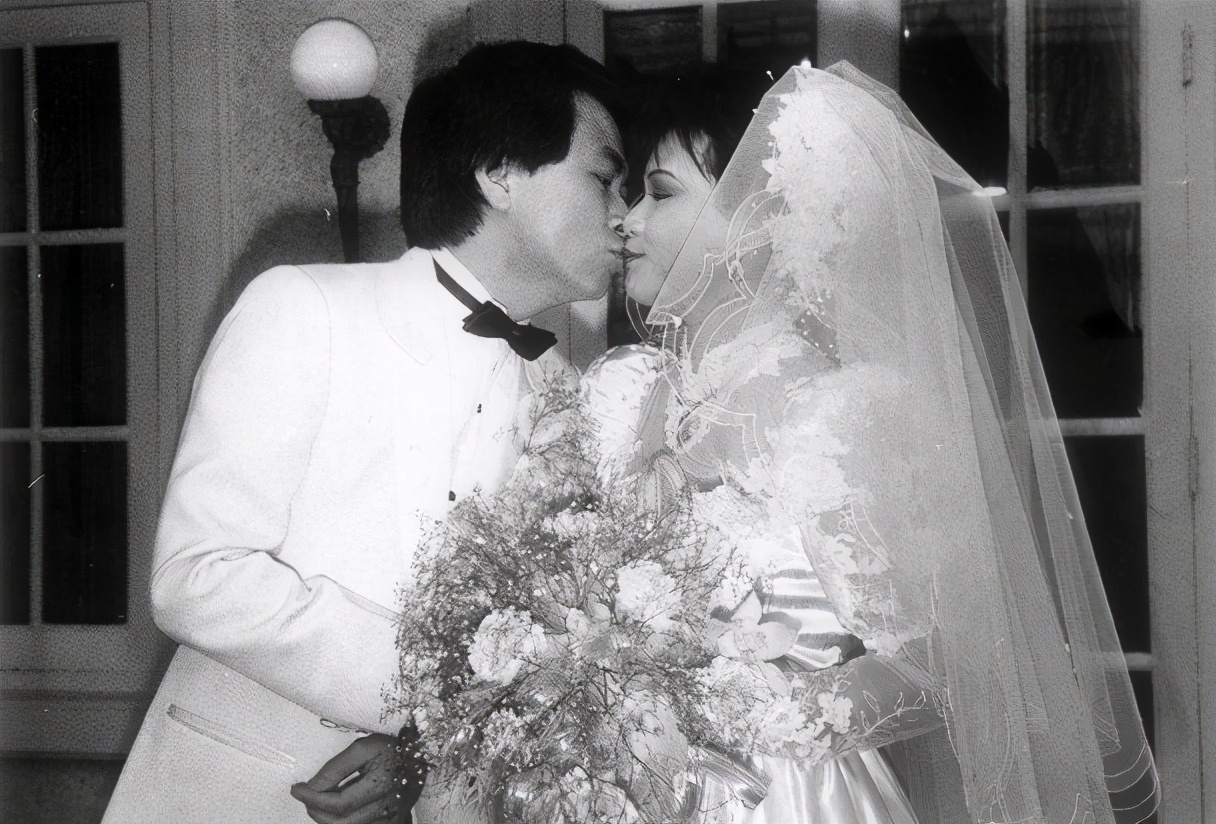 亚视一哥遗孀胰脏癌病逝,12年无法走出丧夫之痛,拒绝出门见人