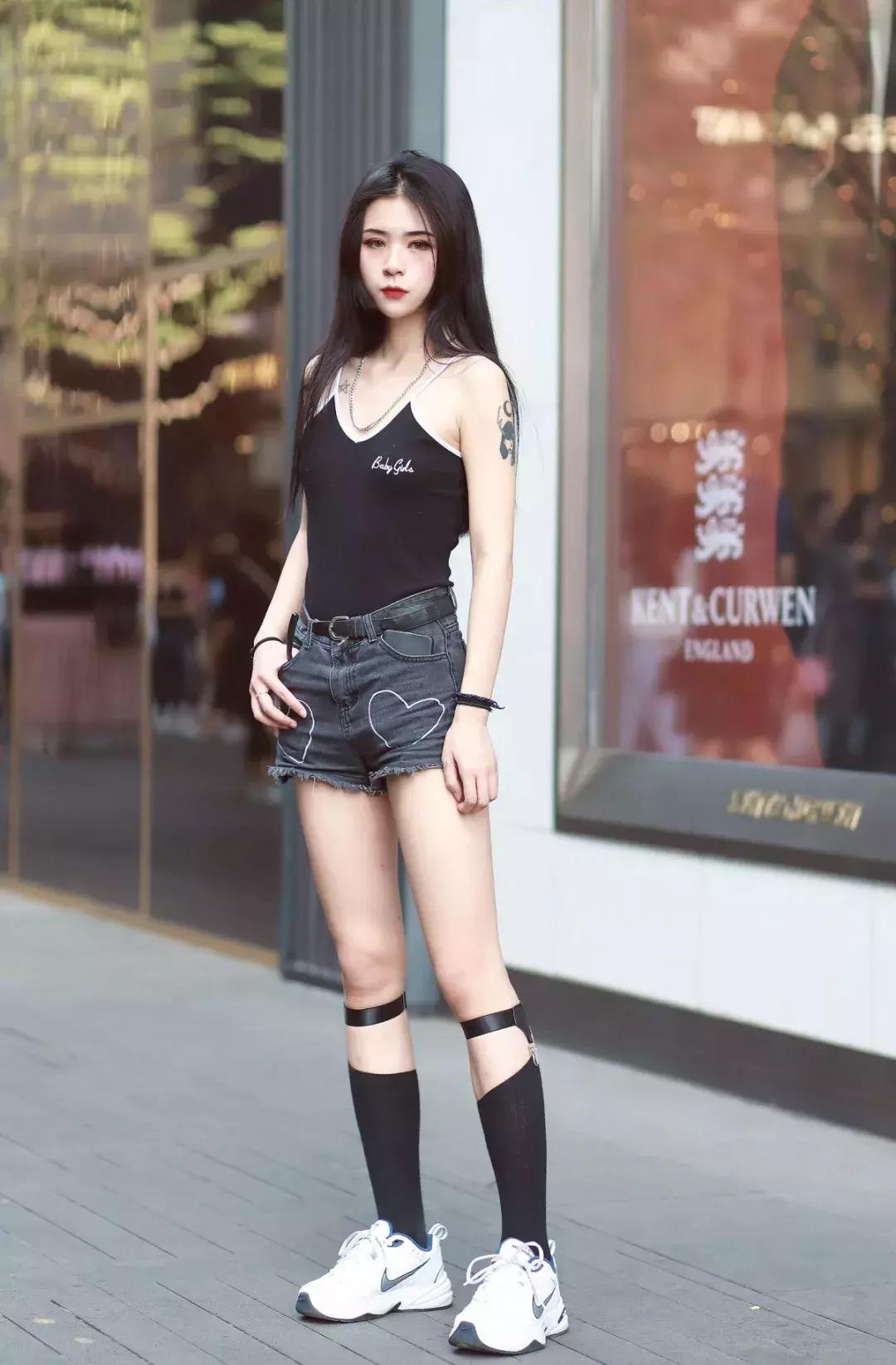 2019老爹鞋便宜,今年最流行的爆款老爹鞋