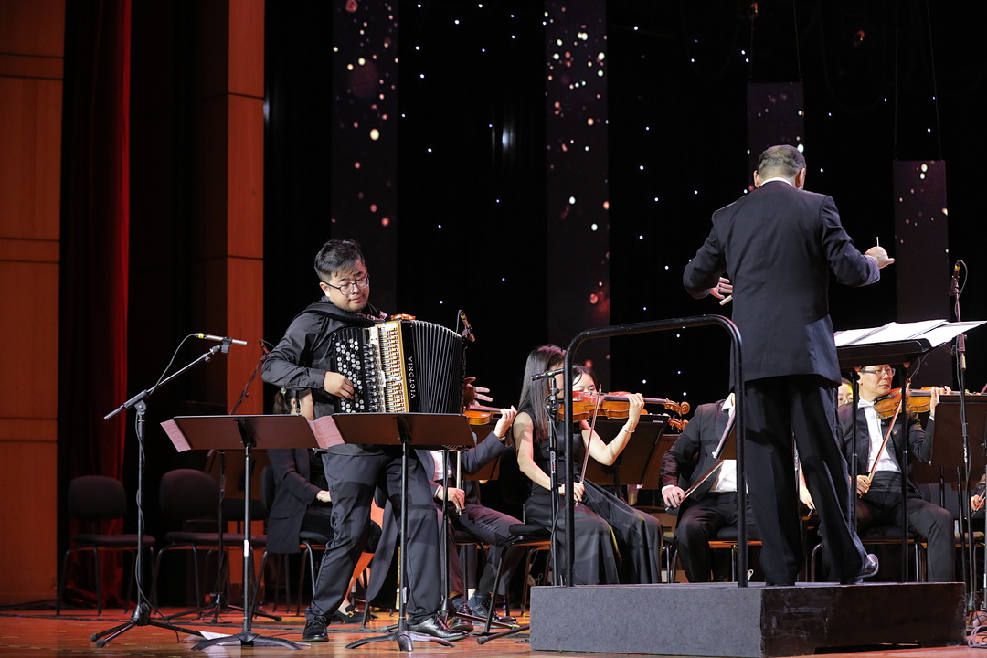 深圳宝安红色经典手风琴音乐会,第一届中国国际手风琴艺术节