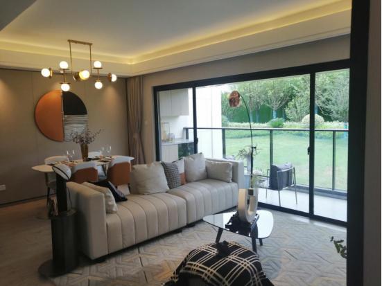 雅居乐滨江绿湾规划图,南京雅居乐滨江绿湾值得购买吗