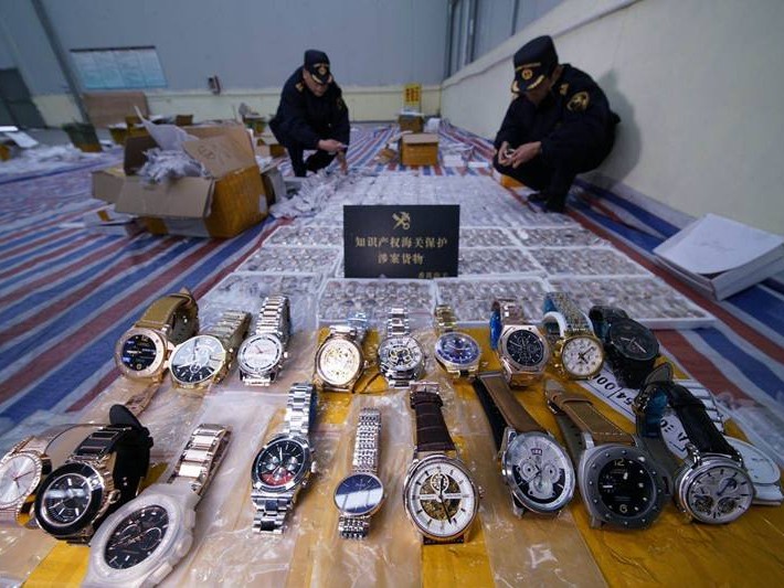 别让假精致毁了你,不要让仿品抹杀你