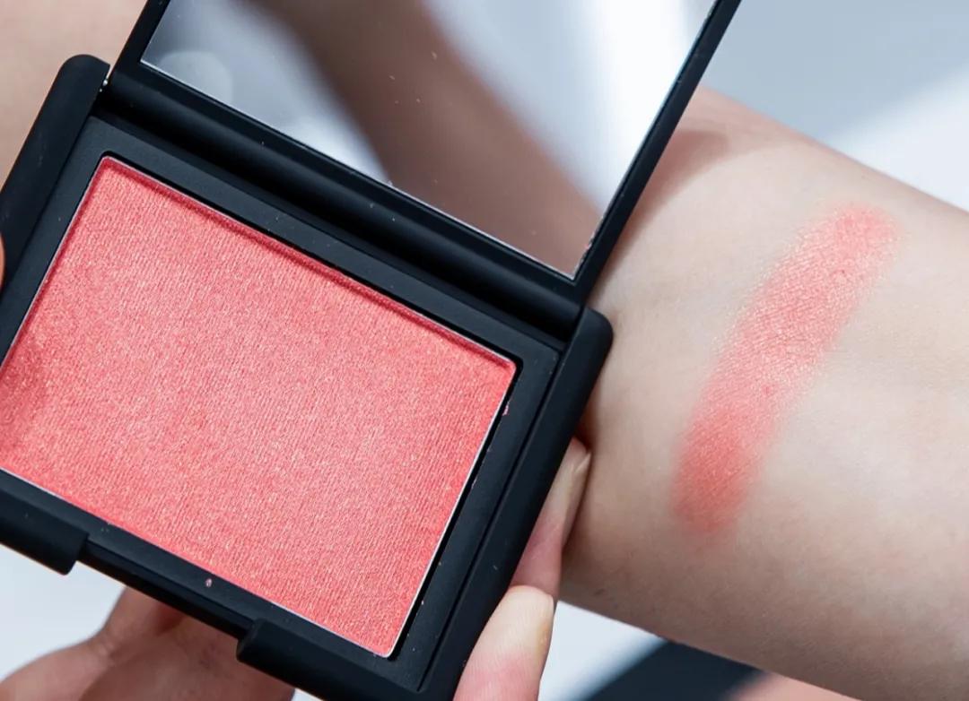 火爆全网的美妆店,美妆店火爆现场