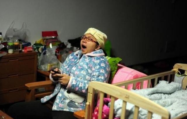 女生生完孩子后变老的原因,女人生完孩子后瞬间衰老