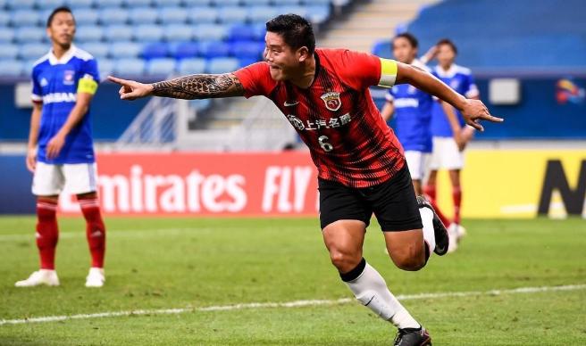 3轮0出场！昔日本土最强铁腰惨遭新帅弃用，恐彻底沦为上港边缘人