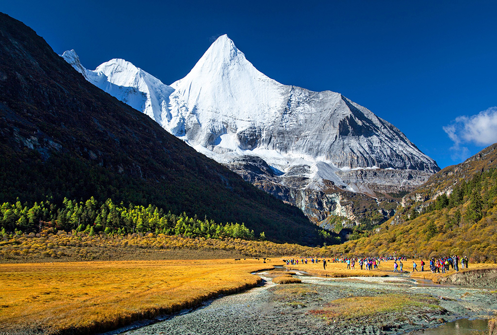 四川稻城亚丁旅游全攻略,稻城亚丁值得一去的景点