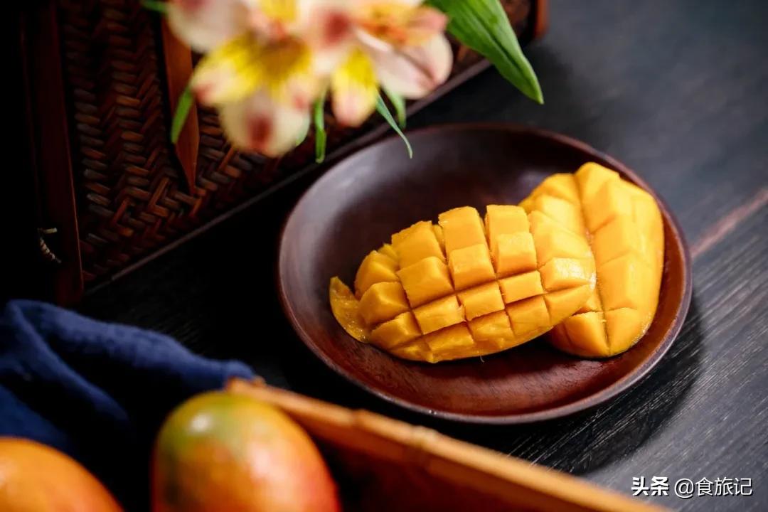 海南贵妃树上熟芒果,海南贵妃芒自然熟