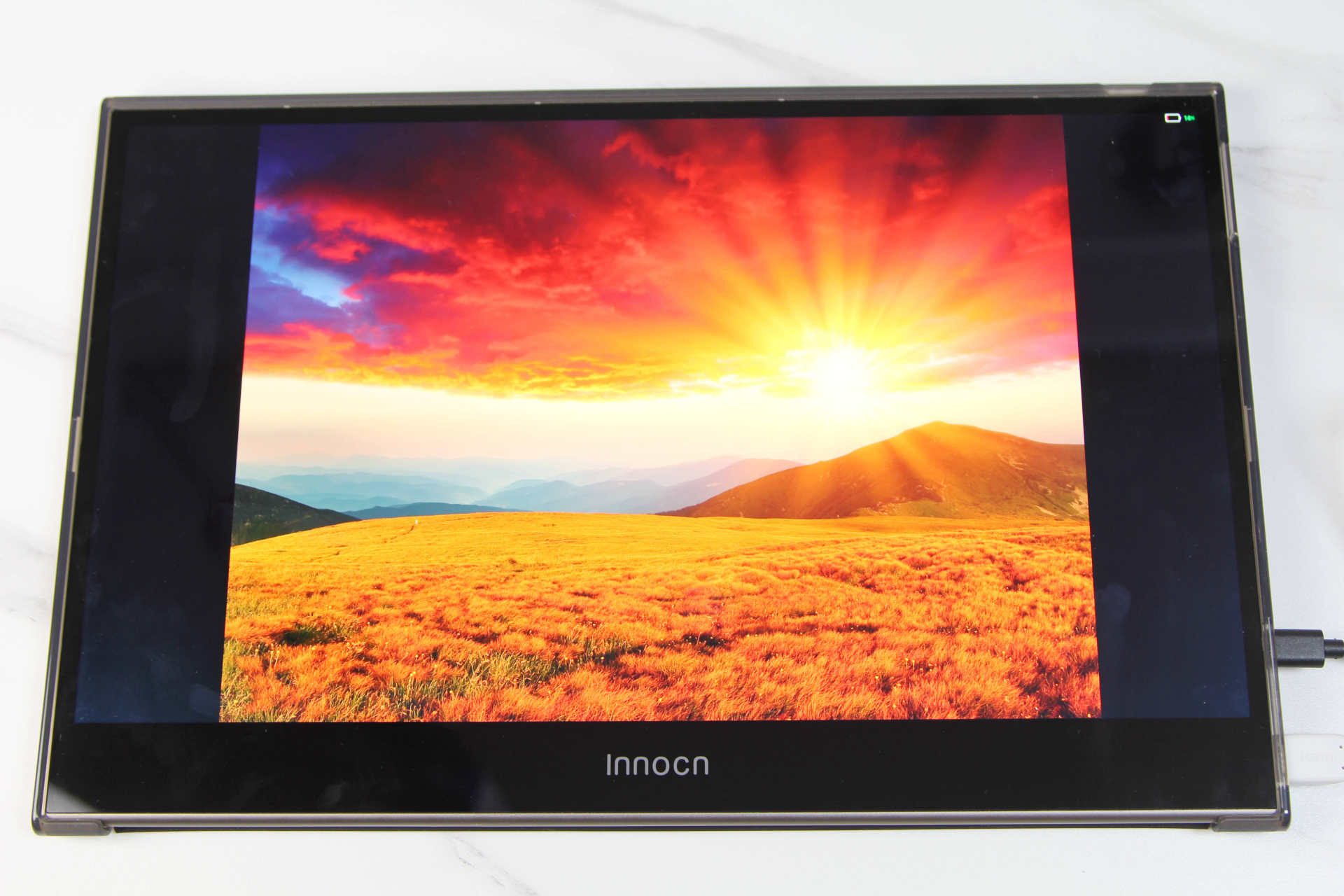 innocn29寸美术显示器评测,innocn44寸显示器评测