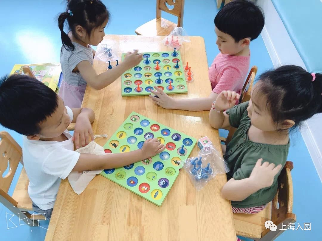 上海幼儿园有晚托班负责接孩子吗,上海双职工幼儿园晚托